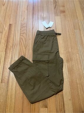 NWT LCKR Boys Olive Cargo Jogger Pants Large